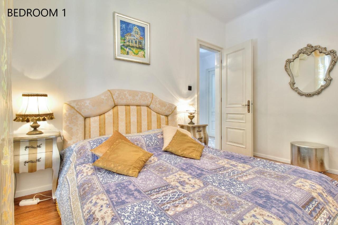 Boutique Apartman Villa Mediteran ポレッチ エクステリア 写真