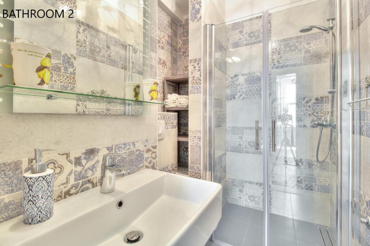 Boutique Apartman Villa Mediteran ポレッチ エクステリア 写真