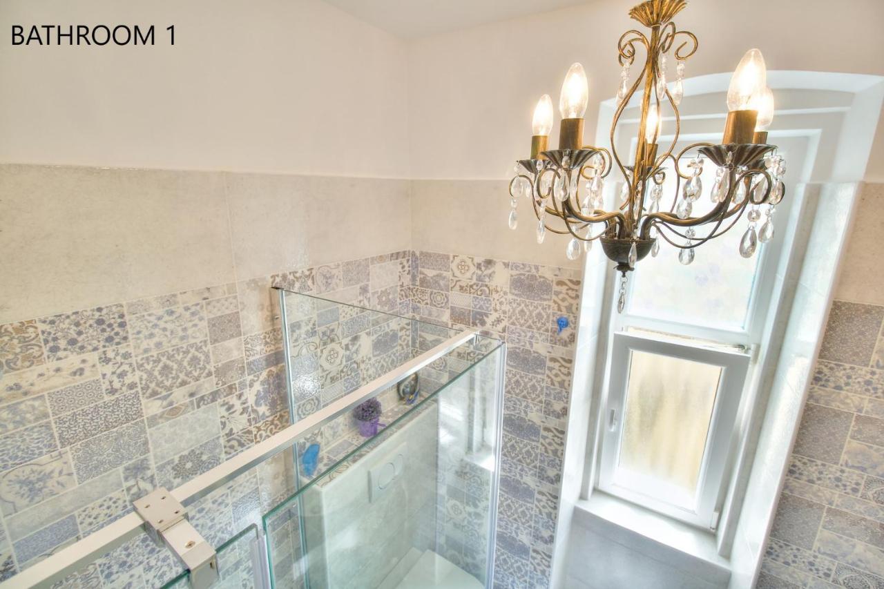 Boutique Apartman Villa Mediteran ポレッチ エクステリア 写真