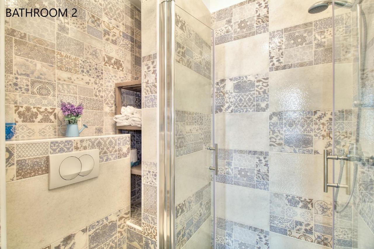 Boutique Apartman Villa Mediteran ポレッチ エクステリア 写真